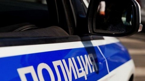 В Большереченском районе полицейские по горячим следам раскрыли кражу телефона у несовершеннолетнего